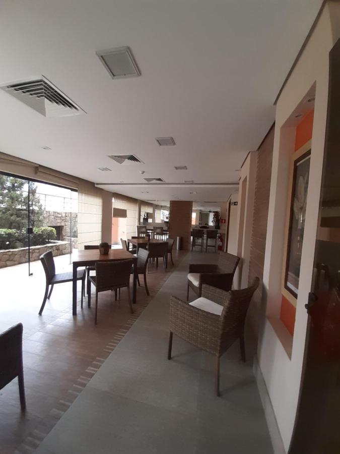 Lindo Flat No Edificio Cosmopolitan, Com Garagem E Piscina Apartment Santos  Exterior photo