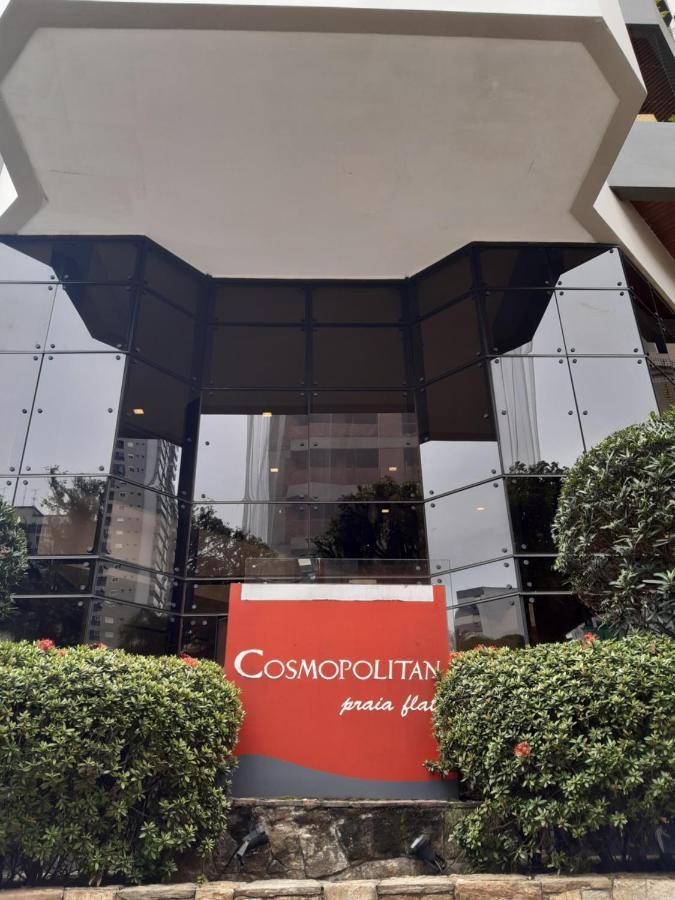 Lindo Flat No Edificio Cosmopolitan, Com Garagem E Piscina Apartment Santos  Exterior photo